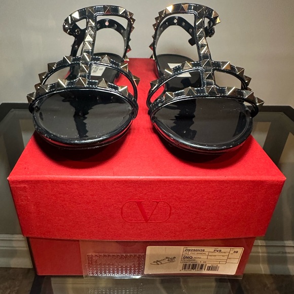 BLACK RUBBER STUDDED VALENTINO SANDALS [WOMENS SIZE 9] - Picture 4 of 11